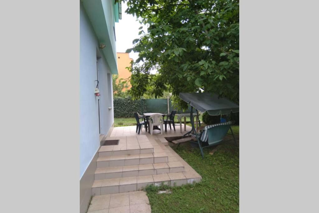 Hannah - Relax Dom Pod Orechom Apartman2 Travnica Exterior photo